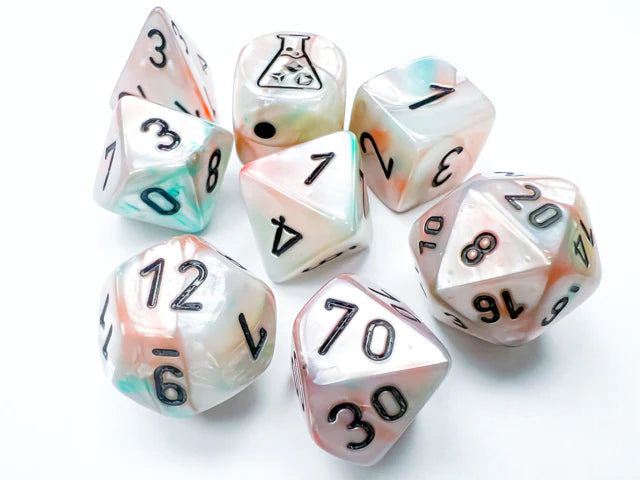 CHX30056 Lustrous Sea Shell/black 7-Set Lab Dice