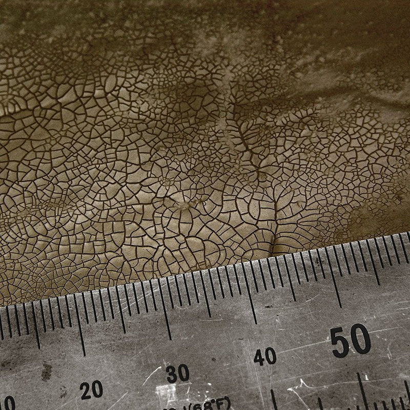 AK Interactive - Dioramas - Dark & Dry Crackle Effects 100ml