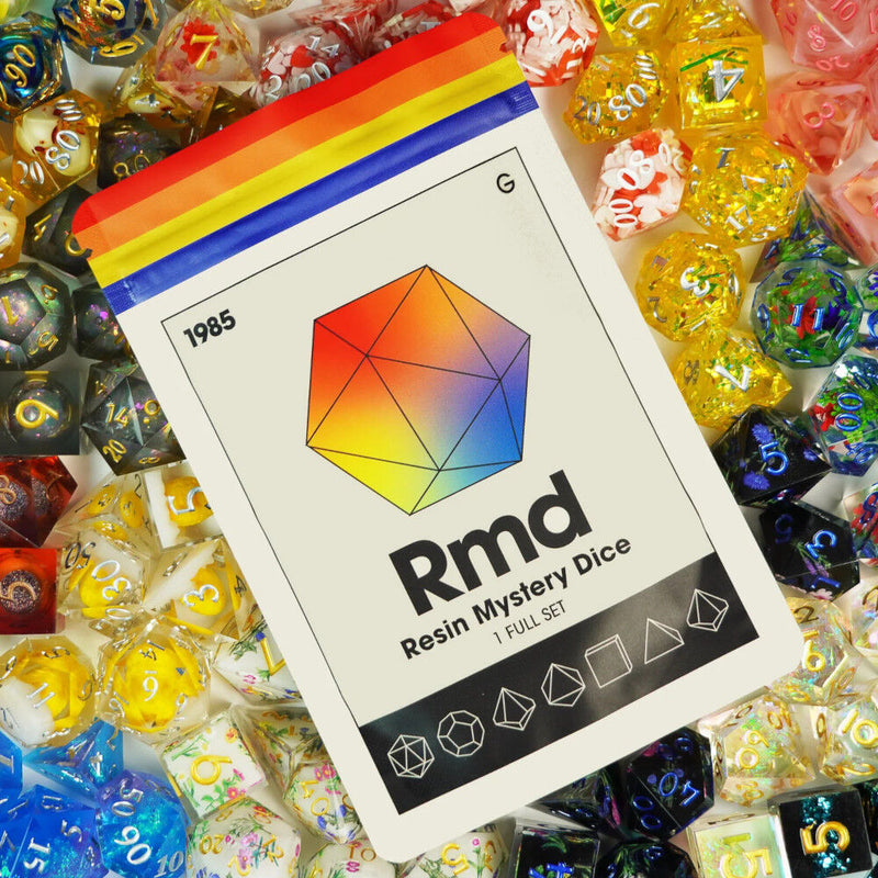 1985 Games Sharp Edge Resin Mystery dice-1