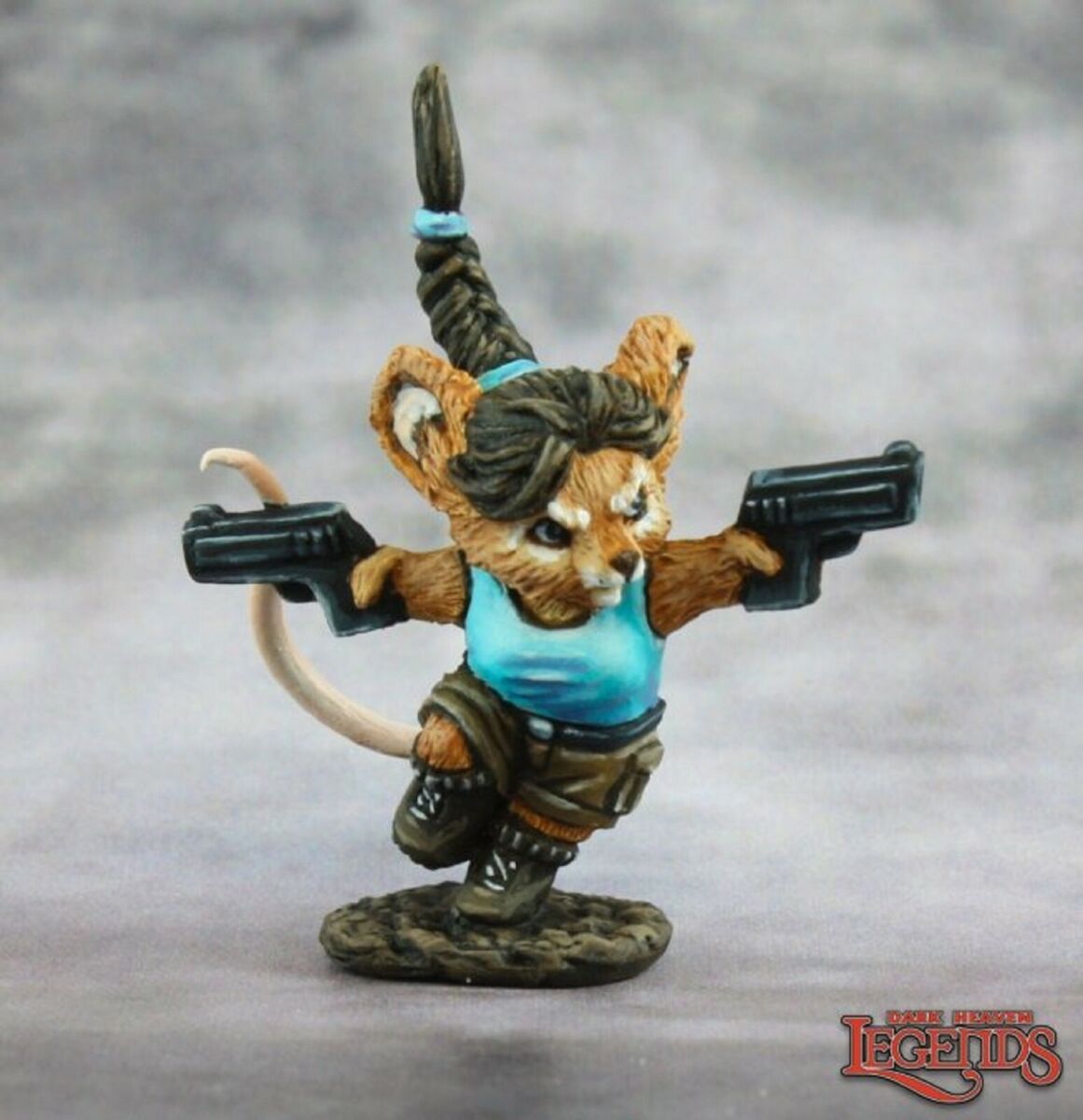 Reaper: Dark Heaven Legends: Lara Kraft, Mousling Adventuress (metal)-2