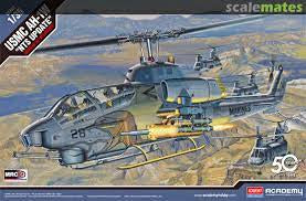 Academy 12116 1/35 USMC AH-1W "NTS UPDATE"-1