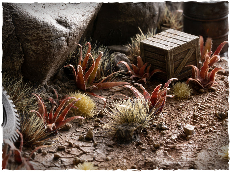Gamers Grass: Laser Plants - Red Aloe-1