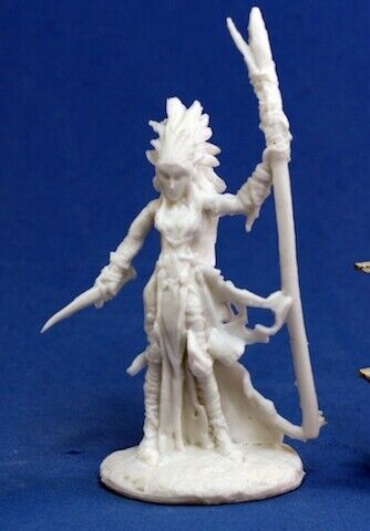 Reaper: Bones: Liela, Dark Elf Wizard-1